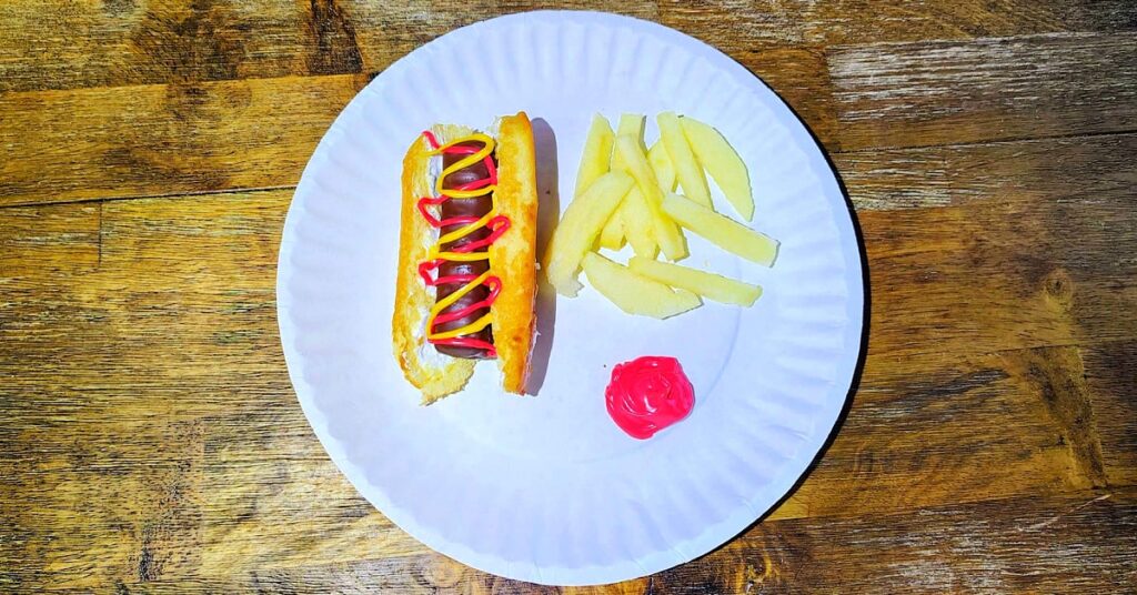 Hot Diggity Dessert! Let’s Make Twinkie Hot Dogs